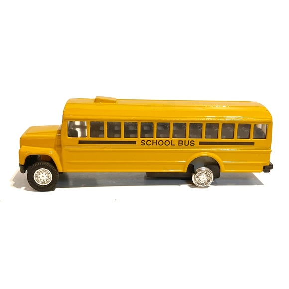 Vintage Die Cast Model Yellow School Bus Toy Car Vehicle Driver Black Silver Y2K - Picture 4 of 10
